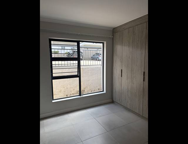 2 BEDROOM APARTMENT TO LET IN MORNINGSIDE